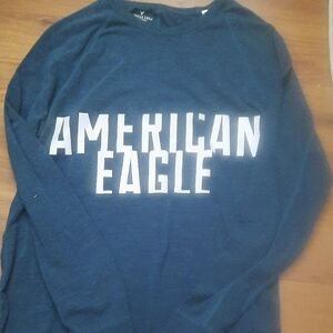 American Eagle Outfitters Men's Blue Long Sleeve Tee
